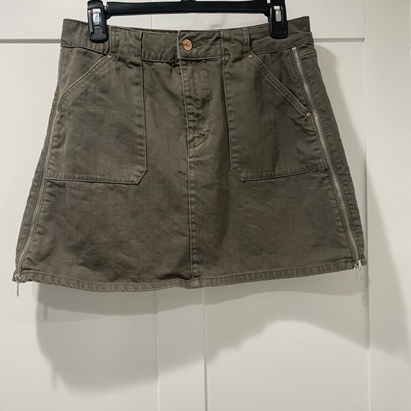 River Island Mini Skirt - Picture 1 of 7